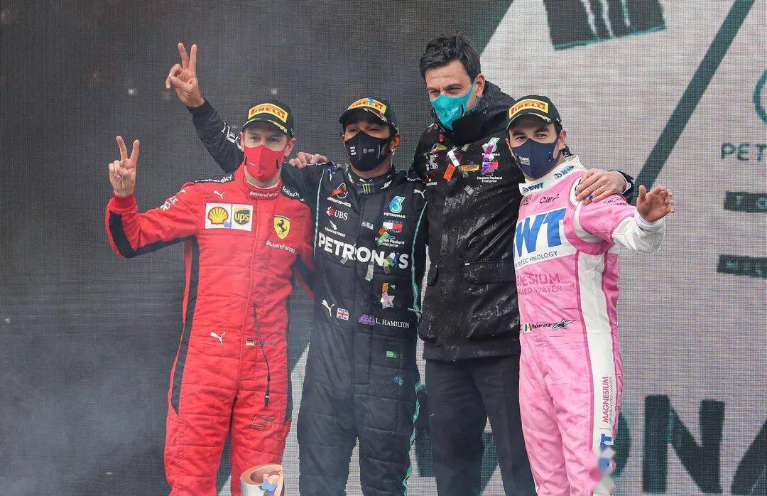 土耳其男篮血洗澳大利亚男篮，汉密尔顿打破历史纪录