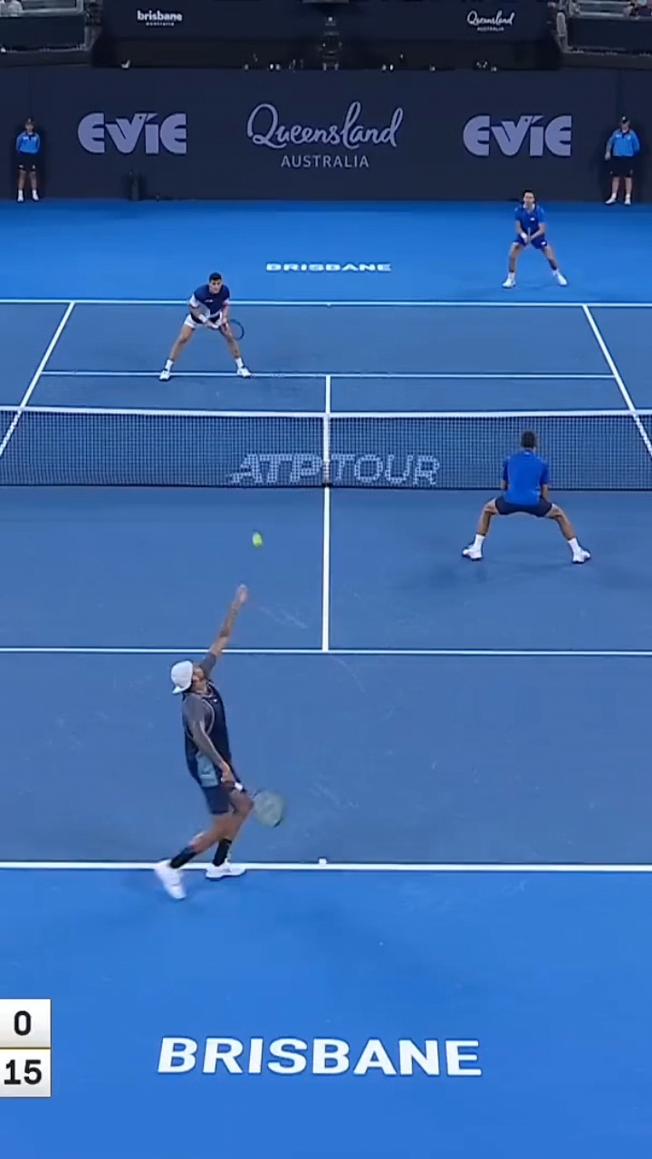 德国网球队逆转世界网球队，克耶高斯爆发神勇