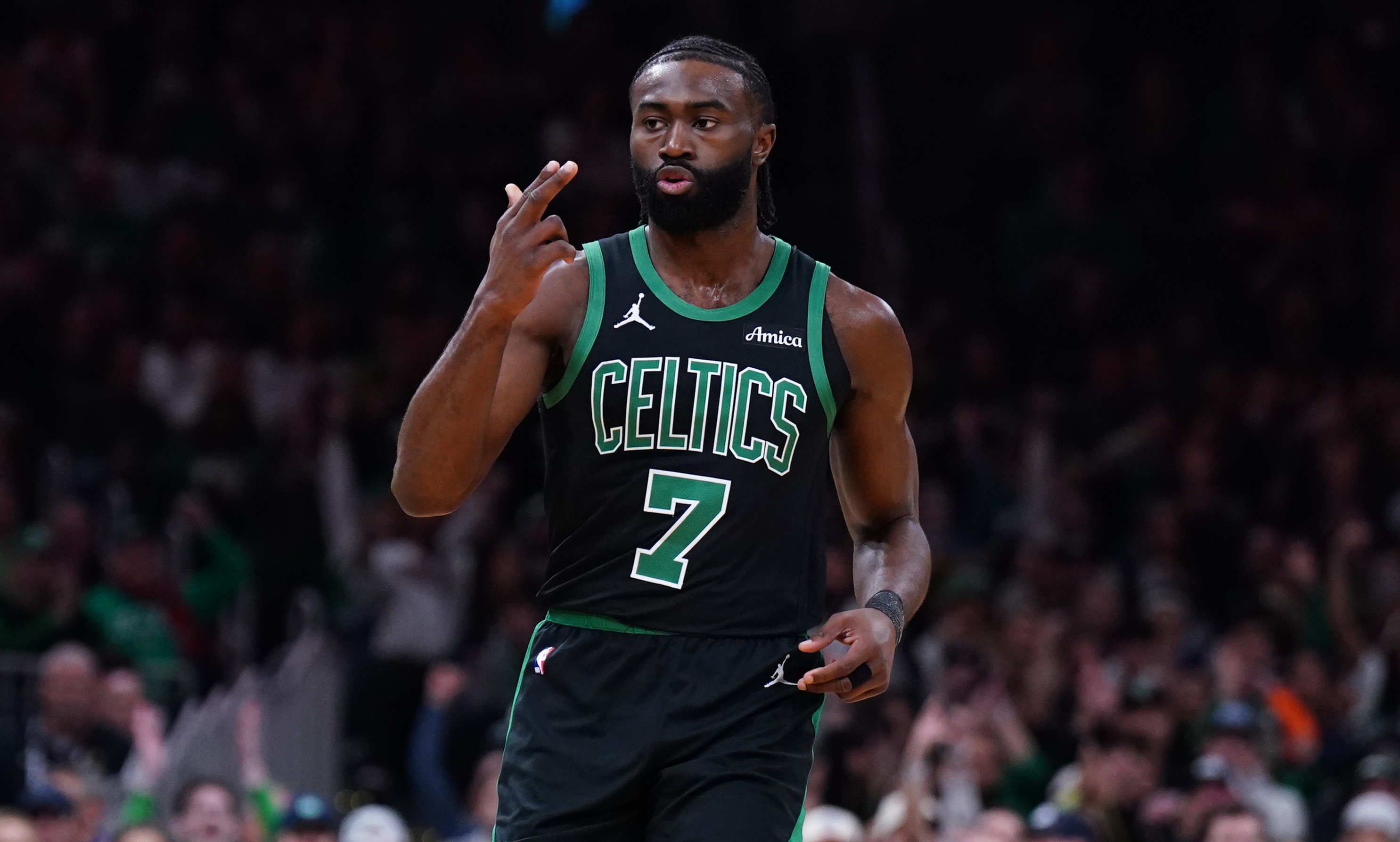 湖人B队强势凯尔特人,拉文打破历史纪录 湖人B队强势凯尔特人,拉文打破历史纪录