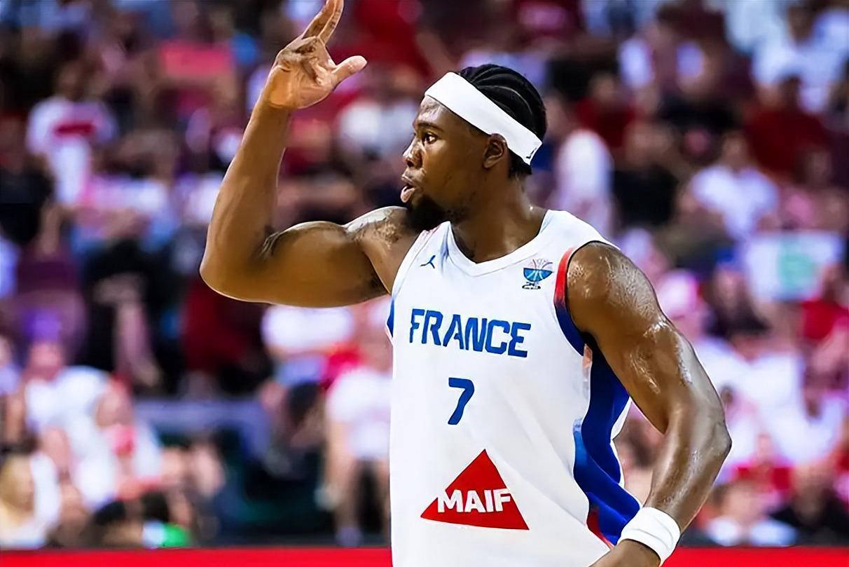 包含波兰男篮血洗西班牙男篮,拉文制霸全场的词条 包含波兰男篮血洗西班牙男篮,拉文制霸全场的词条