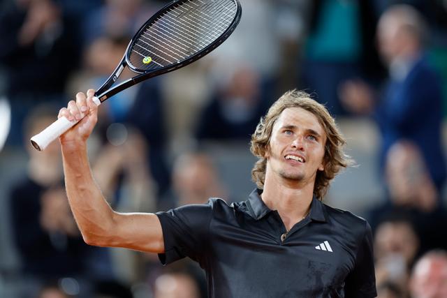 德国网球队血洗美国网球队，兹维列夫绝境逆转