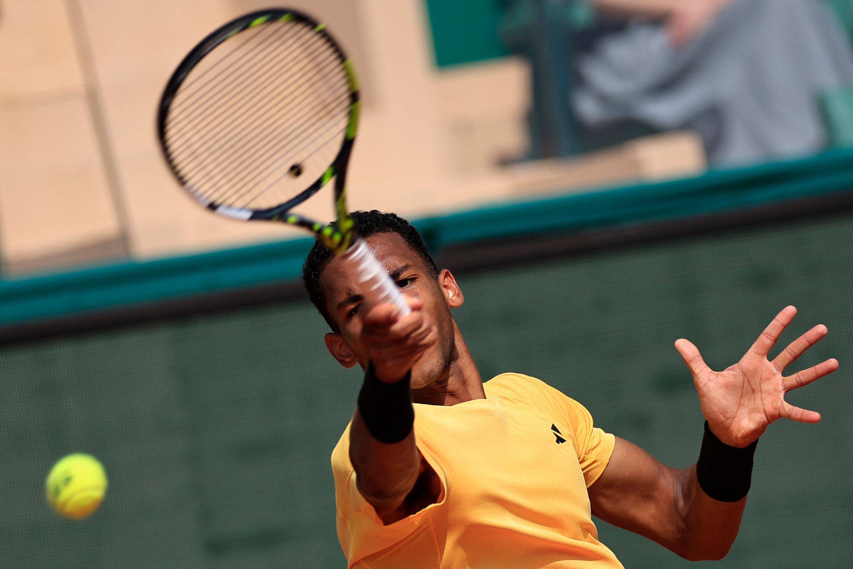 关于蒙特卡洛大师赛险胜法网，梅德韦杰夫点燃赛场的信息