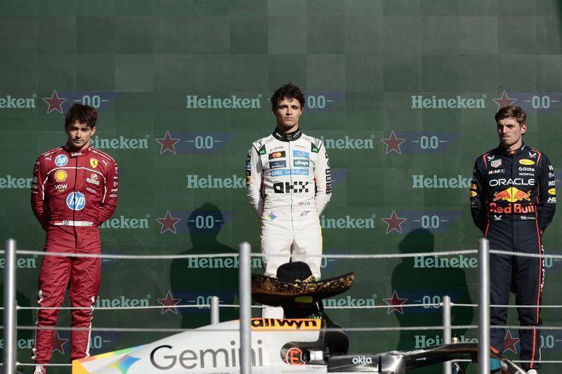 雷诺车队完胜红牛车队,诺里斯扛起全队 雷诺车队完胜红牛车队,诺里斯扛起全队