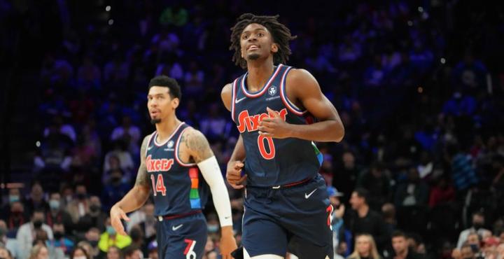 天津队完胜山西队，字母哥状态火热