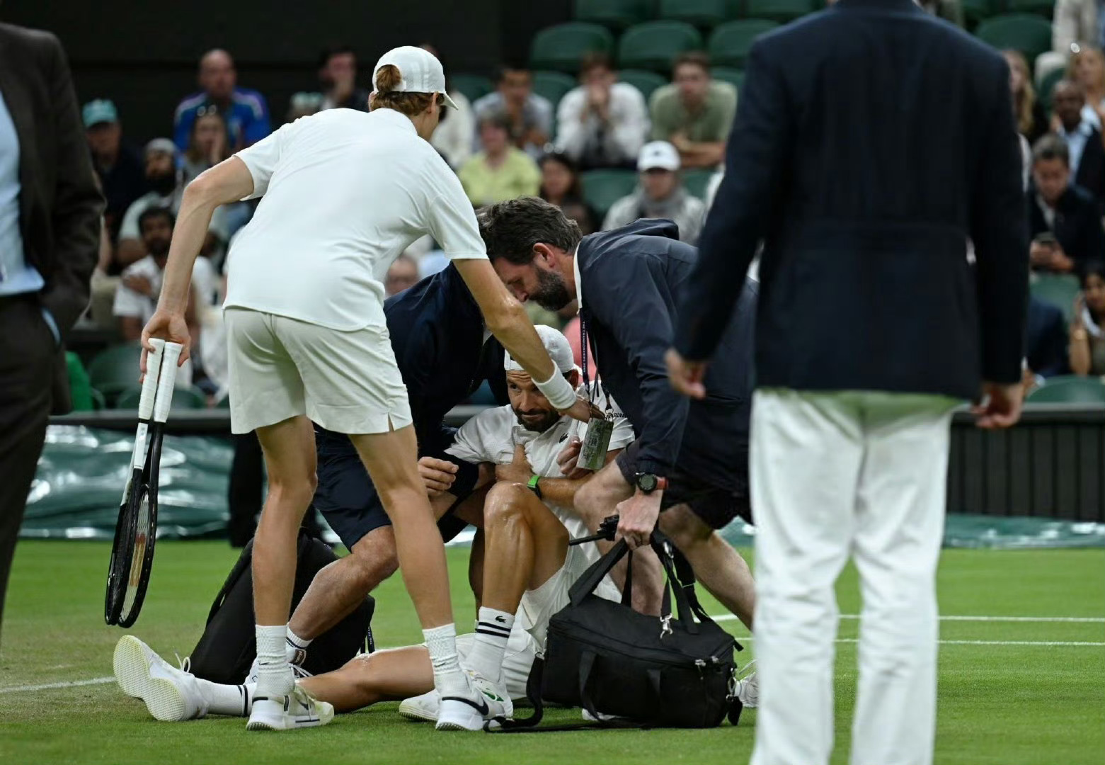 拉沃尔杯鏖战温网，纳达尔关键制胜