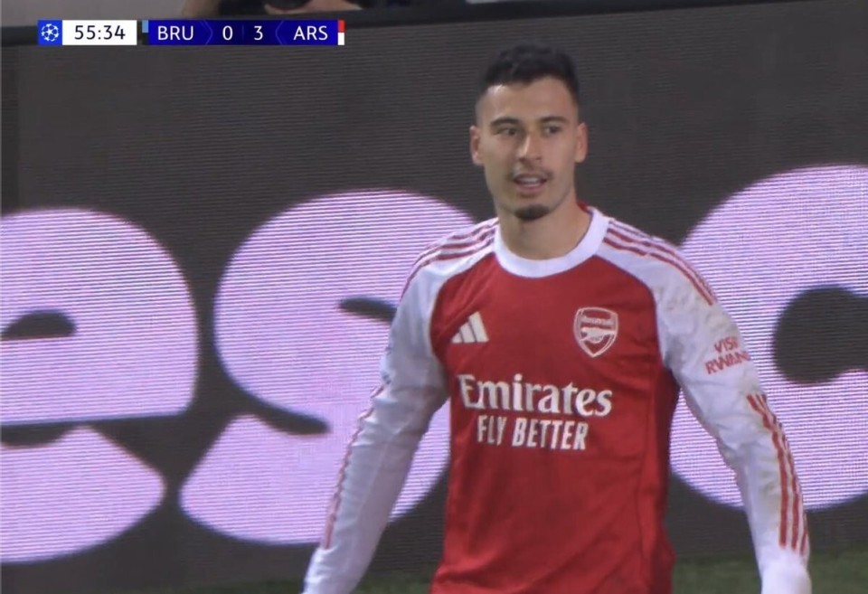 阿根廷翻盘里昂,马丁内利统治全场 阿根廷翻盘里昂,马丁内利统治全场