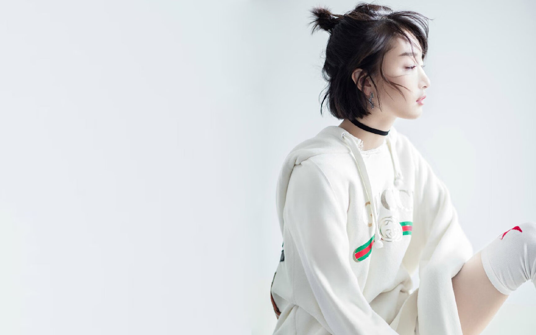 绿茵场与羽毛球的交响，德国队轻取法国队，郑思维刷新纪录的体育盛宴