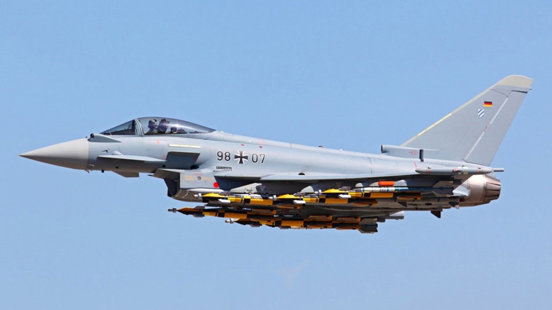 湖人之矛刺破苍穹，莫兰特如梅西般闪耀—跨界王者如何定义胜利