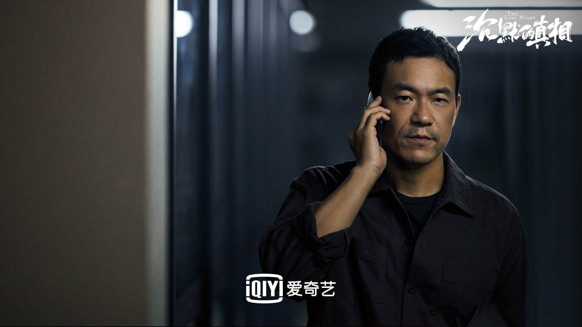 红色战车与绿茵铁幕，当F1争冠焦点战隐喻曼联强压伊朗